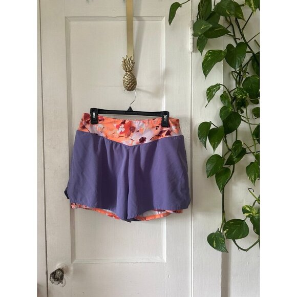 Tek Gear women’s size large purple floral shorts - Picture 1 of 9